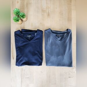 Men's BR V-Neck Tees in Navy and Gray